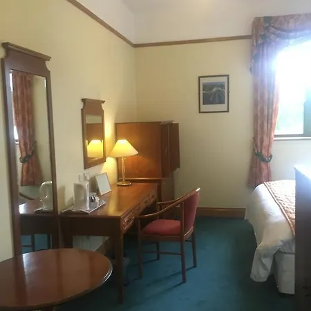 The White House Roscommon